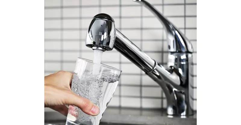 8 dấu hiệu nước máy của bạn có thể nguy hiểm để uống