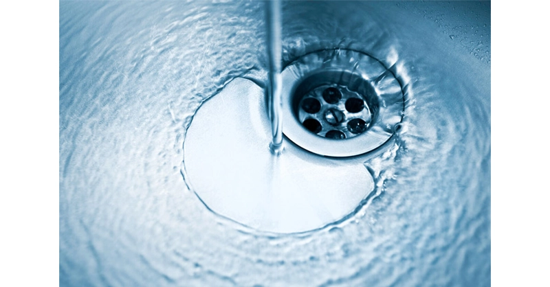 Nước cứng có gây ra vết ố trong nhà bạn không?